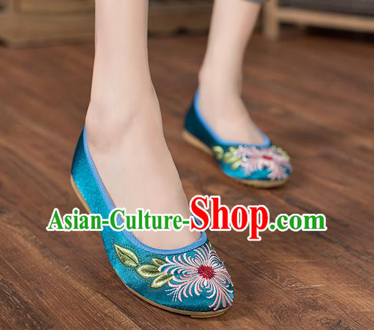 Chinese Classical Dance Shoes National Blue Satin Shoes Traditional Embroidered Shoes