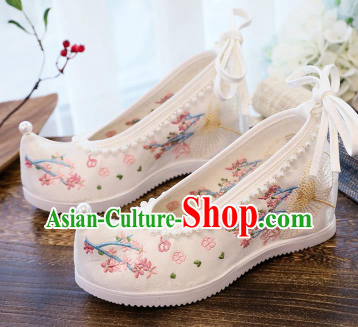Chinese National Wedge Heel Shoes Embroidery White Cloth Shoes Traditional Woman Shoes