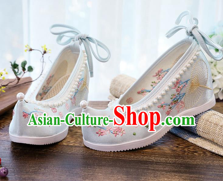 Chinese Traditional Woman Shoes National Wedge Heel Shoes Embroidery Blue Cloth Shoes