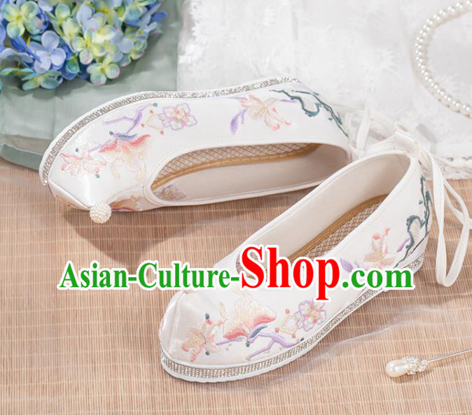 Chinese Classical Embroidery Mangnolia Shoes Traditional Woman White Cloth Shoes National Dance Shoes