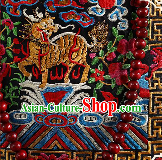 China Ancient Qing Dynasty Royal Highness Minister Garment Costumes and Hat Complete Set