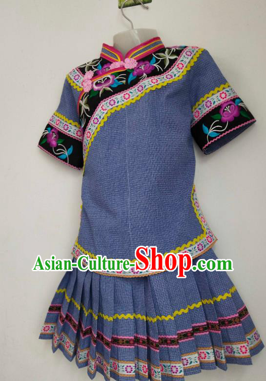 China Traditional Puyi Ethnic Children Dance Clothing Bouyei Nationality Girl Outfits Blouse and Skirt