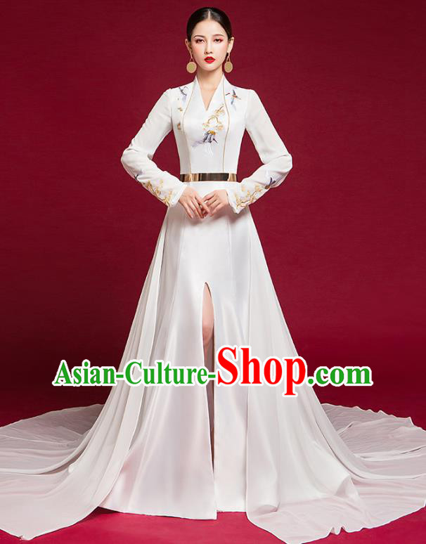 China Spring Festival Gala Compere Embroidered White Dress Garment Stage Show Trailing Full Dress Catwalks Fashion Clothing
