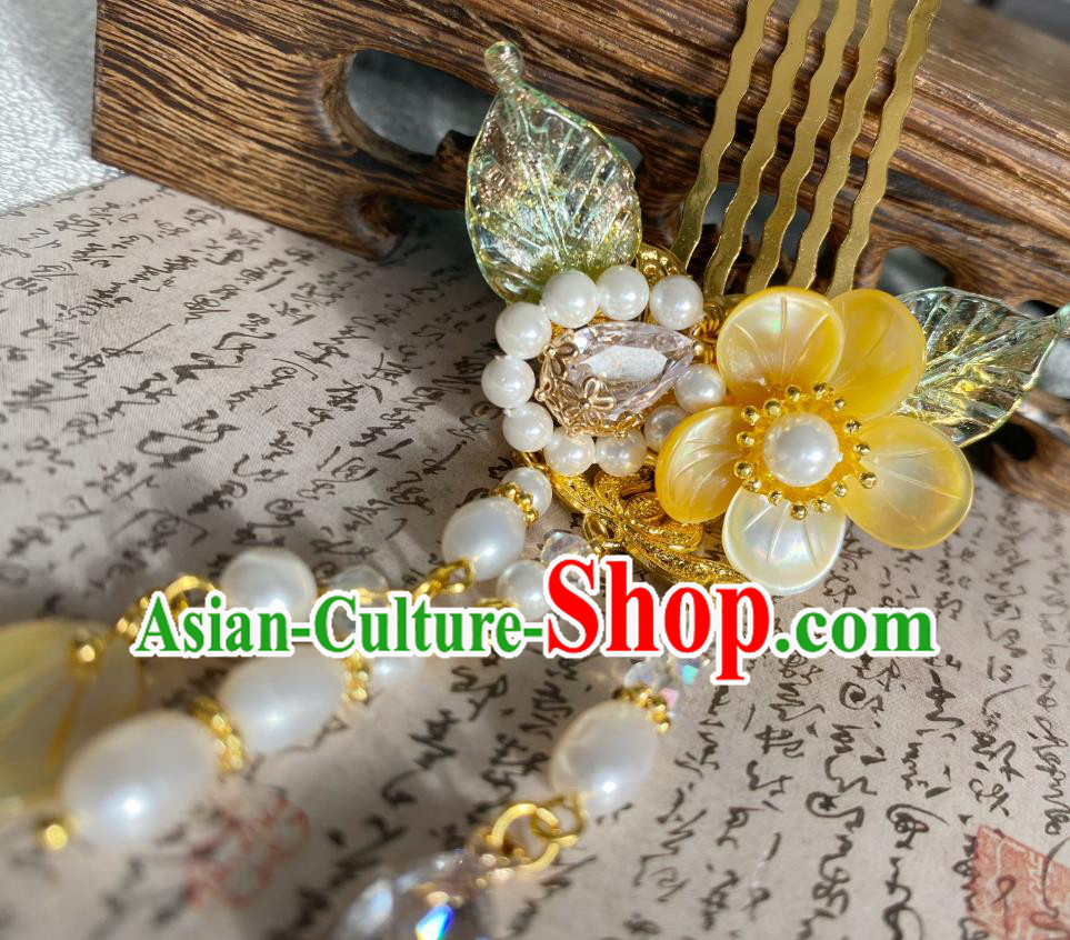 Chinese Ancient Palace Lady Tassel Hairpin Traditional Ming Dynasty Yellow Shell Plum Hair Comb