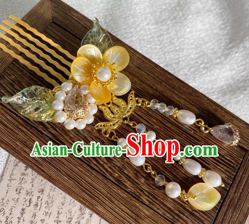 Chinese Ancient Palace Lady Tassel Hairpin Traditional Ming Dynasty Yellow Shell Plum Hair Comb