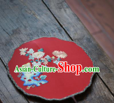 China Classical Red Silk Palace Fan Traditional Wedding Hanfu Fan Handmade Embroidered Chrysanthemum Fan