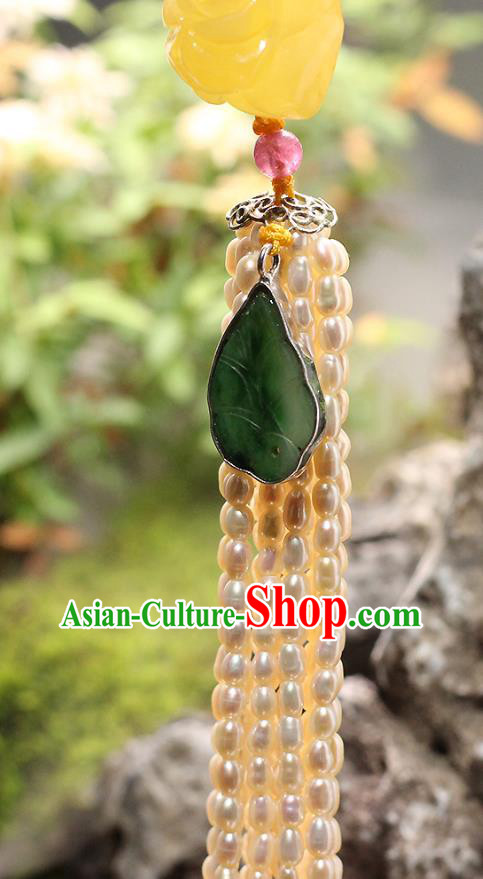 Chinese Traditional Pearls Tassel Pendant Ancient Qing Dynasty Court Woman Jade Brooch Accessories