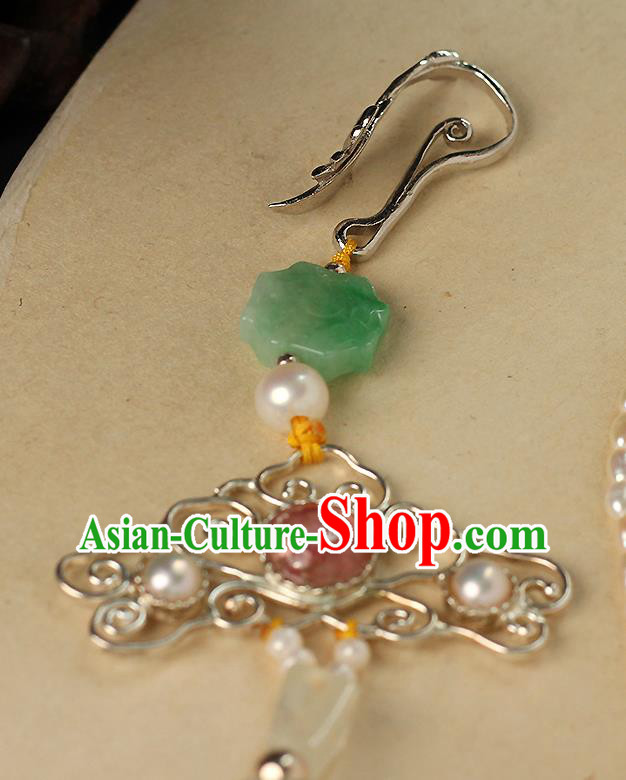 Chinese Ancient Qing Dynasty Court Woman Brooch Accessories Traditional Pearls Tassel Jade Pendant