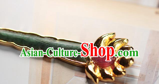 China Handmade Jadeite Hairpin Traditional Cheongsam Hair Accessories Ancient Queen Golden Hair Stick