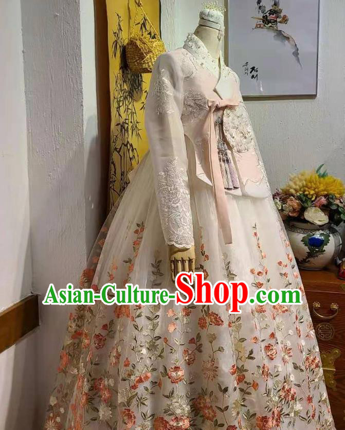 Korean Traditional Fashion Asian Korea Wedding Hanbok Clothing Bride Embroidered Dress Garments