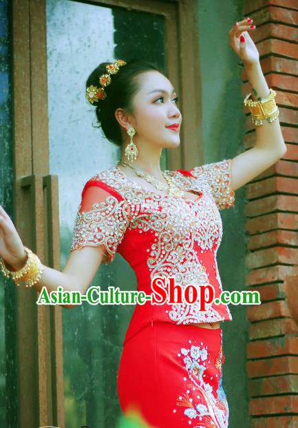 Asian Thai Bride Dress Clothing Traditional Thailand Wedding Embroidery Red Blouse and Skirt Uniforms