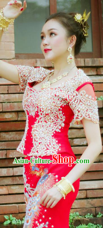 Asian Thai Bride Dress Clothing Traditional Thailand Wedding Embroidery Red Blouse and Skirt Uniforms