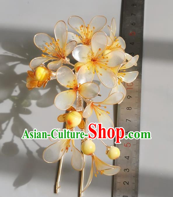China Traditional Ming Dynasty Hairpin Handmade Ancient Palace Princess Yellow Flowers Hair Stick