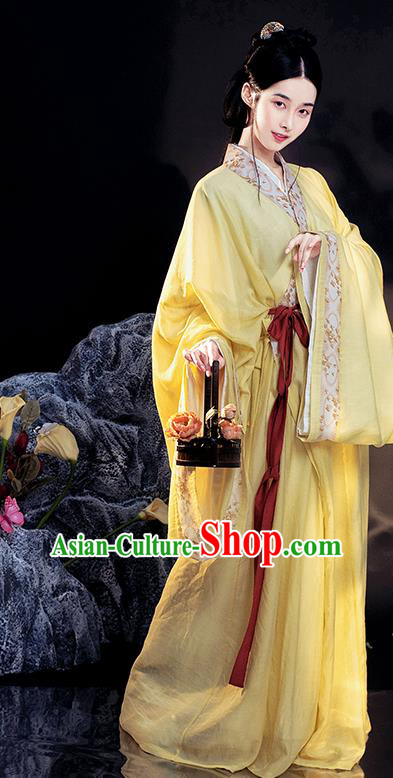 China Traditional Jin Dynasty Palace Lady Historical Clothing Ancient Young Beauty Yellow Hanfu Dress