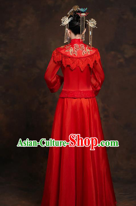 China Traditional Embroidered Wedding Costumes Classical Bride Red Blouse and Skirt