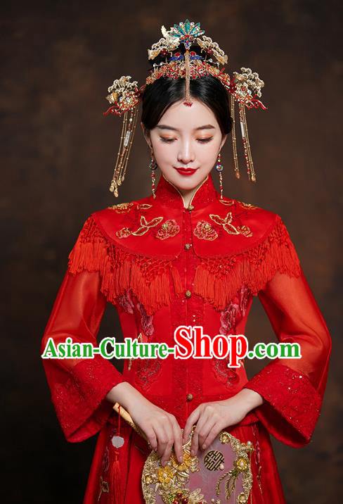 China Traditional Embroidered Wedding Costumes Classical Bride Red Blouse and Skirt