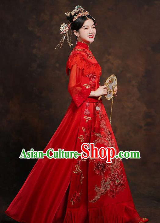 China Traditional Embroidered Wedding Costumes Classical Bride Red Blouse and Skirt