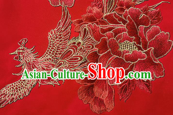China Traditional Embroidered Wedding Costumes Classical Bride Red Blouse and Skirt