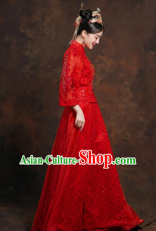 China Classical Bride Red Blouse and Dress Traditional Embroidered Wedding Costumes