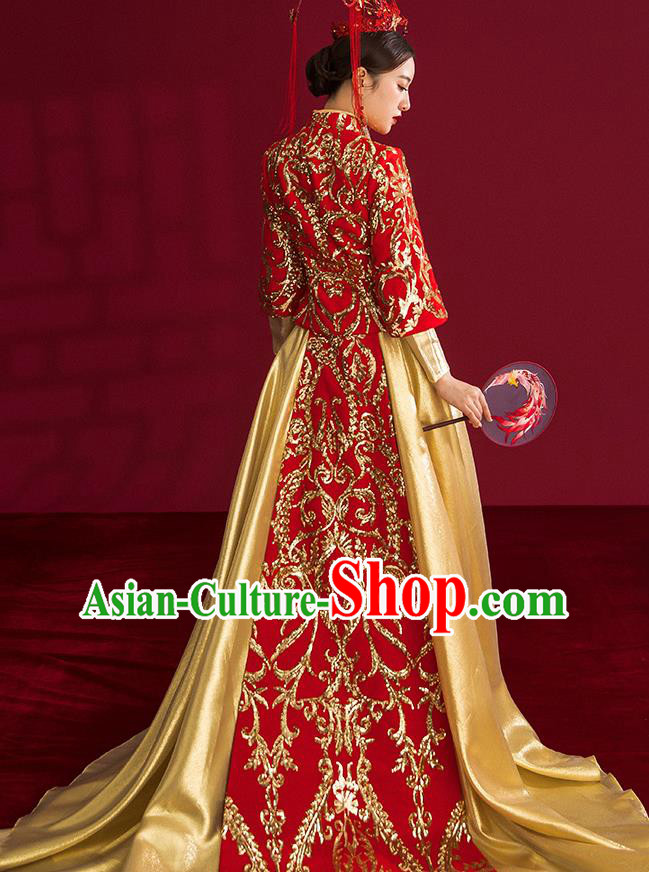 China Traditional Wedding Costumes Ancient Bride Embroidered Red Xiuhe Suits