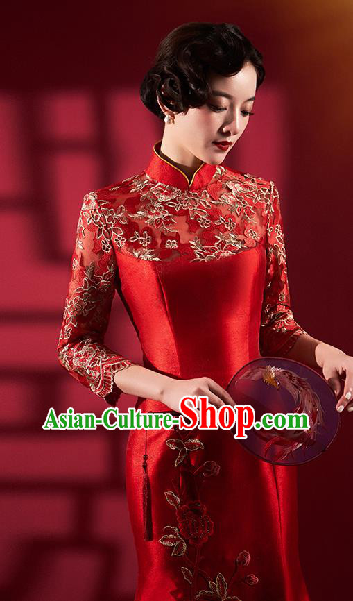 Chinese Bride Embroidered Red Qipao Dress Clothing Traditional Wedding Fishtail Cheongsam