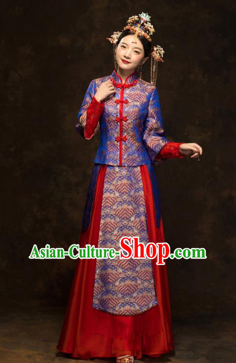 China Classical Wedding Xiuhe Suits Traditional Bride Costumes Royalblue Blouse and Red Skirt
