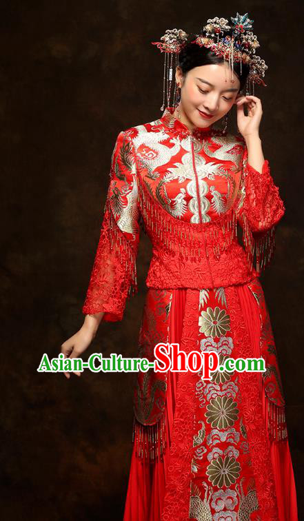 China Traditional Bride Costumes Wedding Red Toast Dress Classical Tassel Xiuhe Suits
