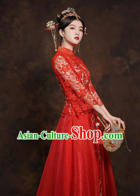 China Classical Bride Costumes Toast Dress Traditional Wedding Red Lace Xiuhe Suits