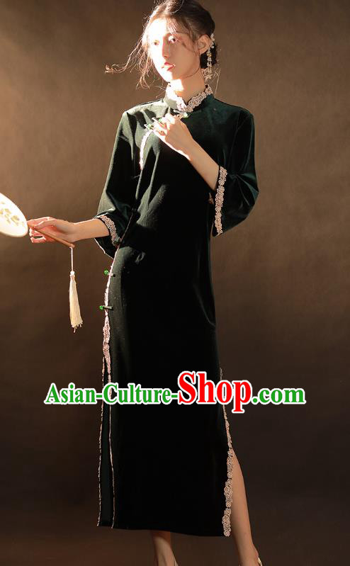 China Traditional Atrovirens Velvet Qipao Dress National Young Woman Classical Dance Cheongsam