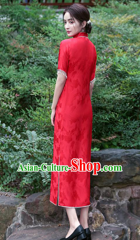 Republic of China National Young Woman Cheongsam Traditional Beads Tassel Red Silk Qipao Dress