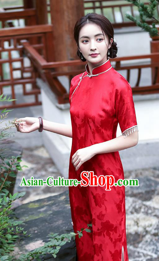 Republic of China National Young Woman Cheongsam Traditional Beads Tassel Red Silk Qipao Dress