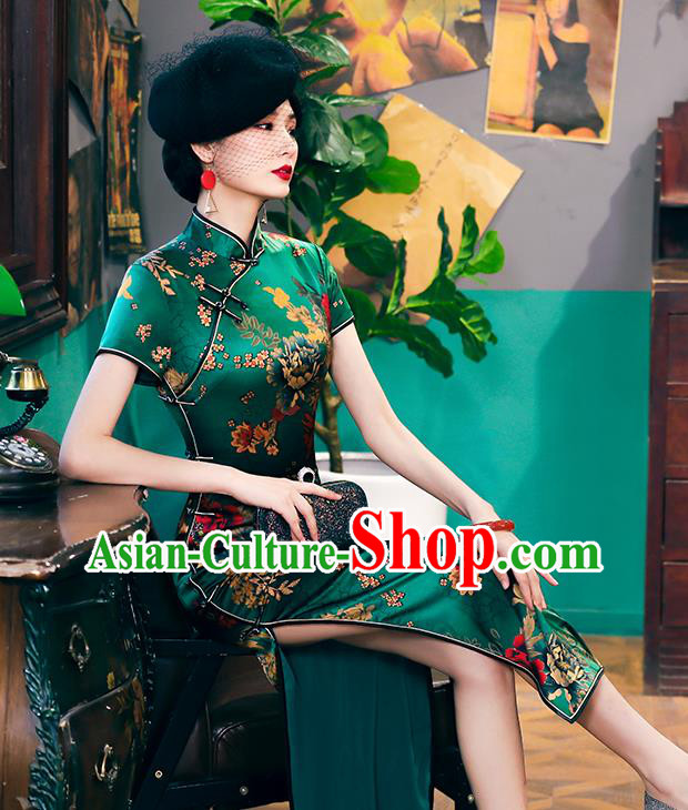 China Classical Dance Performance Cheongsam Traditional Shanghai Young Lady Green Silk Qipao Dress