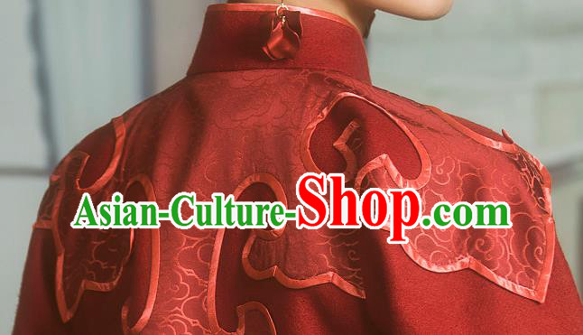Chinese National Wedding Bride Upper Outer Garment Clothing Tang Suit Embroidered Red Woolen Jacket