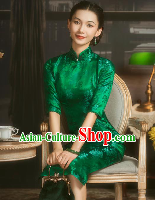 China Classical Green Brocade Cheongsam Traditional Minguo Shanghai Woman Silk Qipao Dress