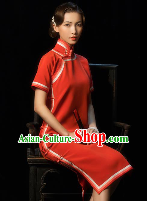 China Traditional Minguo Shanghai Woman Qipao Dress Classical Wedding Bride Red Silk Cheongsam