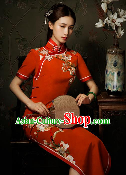 China Classical Cheongsam Traditional Minguo Young Lady Embroidered Mangnolia Red Silk Qipao Dress