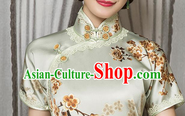 China Classical Printing Plum Blossom Silk Cheongsam Traditional Lace Light Green Qipao Dress