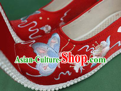 Chinese Ancient Princess Wedding Shoes Embroidered Butterfly Red Cloth Shoes Traditional Zhou Dynasty Hanfu Shoes