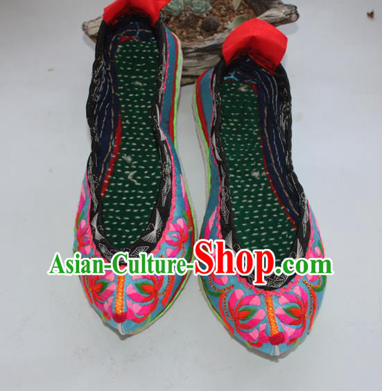 Chinese Traditional Ethnic Embroidered Shoes Handmade Yi Nationality Female Shoes Yunnan Blue Satin Shoes