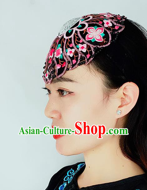 China Yunnan Minority Woman Embroidered Hair Clasp Ethnic Dance Headwear Handmade Silver Headband