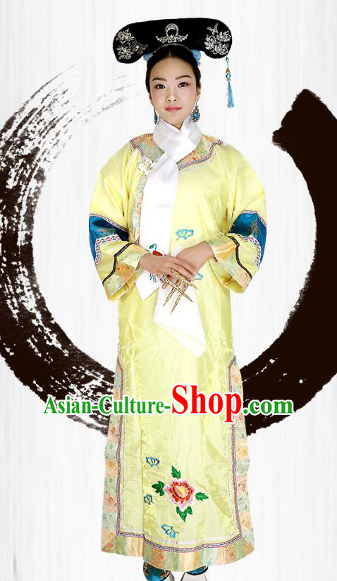 China Drama Empresses in the Palace Zhen Huan Yellow Dress Qing Dynasty Court Lady Clothing Ancient Imperial Concubine Garment Costume and Headwear