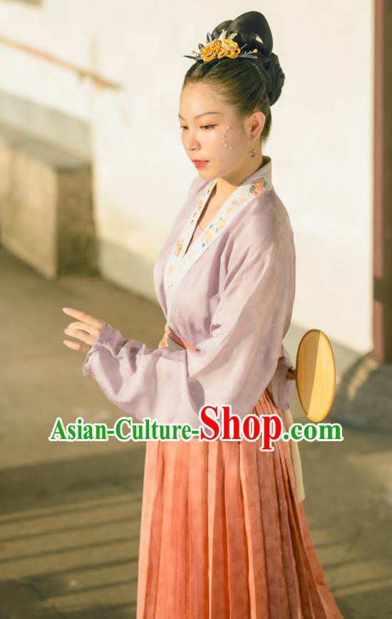 China Traditional Song Dynasty Historical Clothing Ancient Noble Mistress Hanfu Dress Garment Costumes