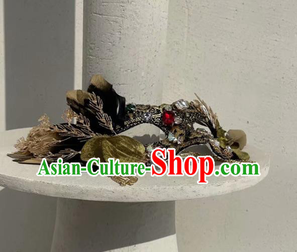 Handmade Gothic Feather Headpiece Brazil Carnival Mask Halloween Cosplay Face Mask Costume Party Blinder
