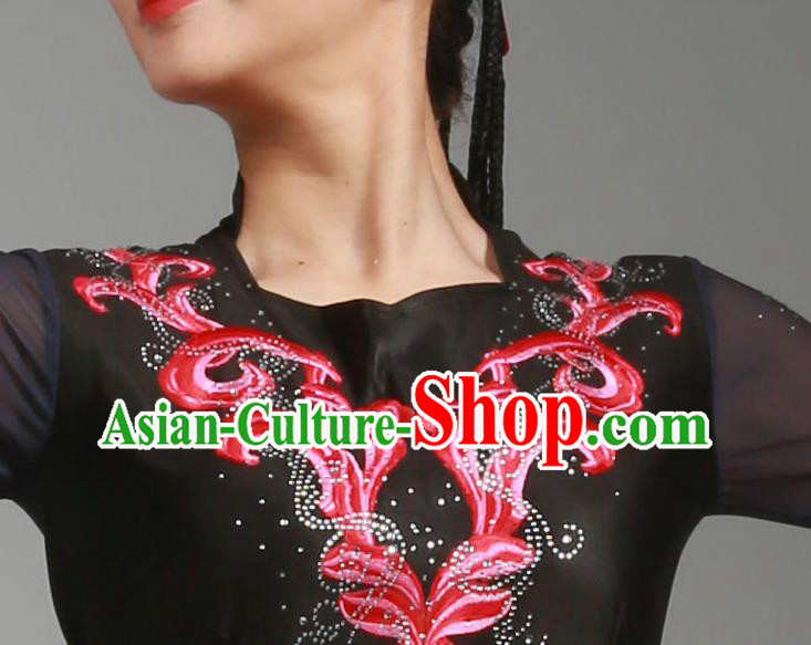 China Uygur Nationality Stage Performance Clothing Xinjiang Ethnic Dance Garments Uyghur Minority Folk Dance Black Dress