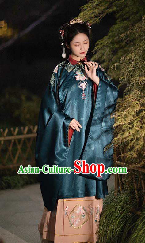 China Ancient Patrician Lady Hanfu Dress Garments Traditional Ming Dynasty Royal Princess Clothing