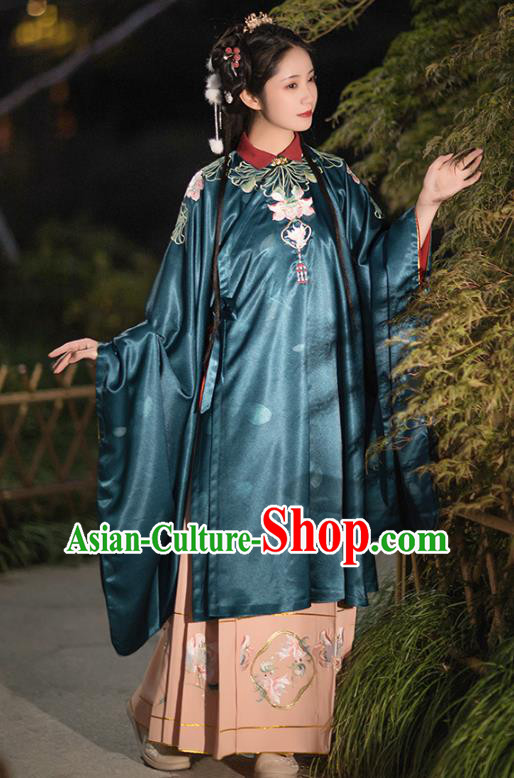 China Ancient Patrician Lady Hanfu Dress Garments Traditional Ming Dynasty Royal Princess Clothing