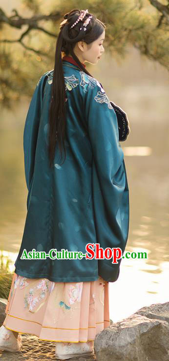 China Ancient Patrician Lady Hanfu Dress Garments Traditional Ming Dynasty Royal Princess Clothing