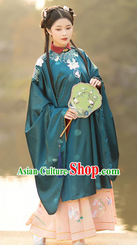 China Ancient Patrician Lady Hanfu Dress Garments Traditional Ming Dynasty Royal Princess Clothing