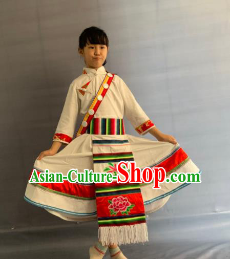 China Yunnan Ethnic Girl Garment Costumes Traditional Lisu Nationality Folk Dance White Dress Clothing