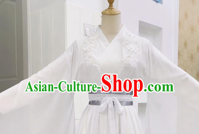 China Ancient Fairy White Hanfu Dress Ming Dynasty Young Beauty Garments Traditional Cosplay Clothing